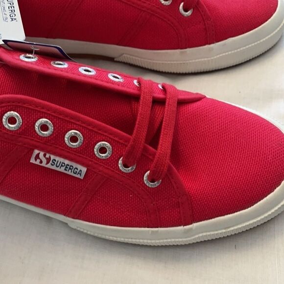 SUPERGA RED 2750 CLASSIC SNEAKERS.  NEW - Picture 2 of 9